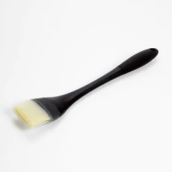 OXO Silicone Basting Brush | Large -Cuisinart Shop 1118100 3 oxogoodgrips largesiliconebastingbrush