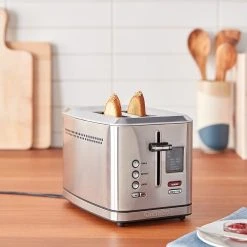 Cuisinart 2-Slice Digital Toaster With MemorySet Feature -Cuisinart Shop 8158p2 abll. ac sl1500