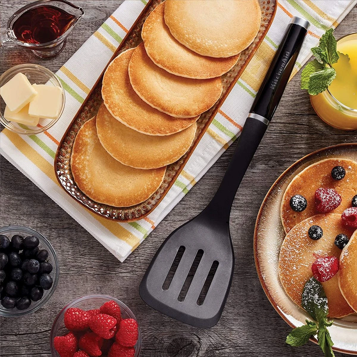 KitchenAid Non-Electrics KitchenAid Classic Slotted Turner | Black 6 KitchenAid Non-Electrics KitchenAid Classic Slotted Turner | Black - Image 4