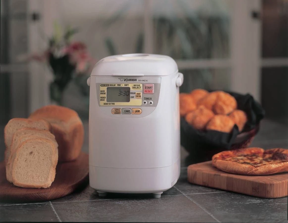 Zojirushi Mini Bakery Bread Machine 4 Zojirushi Mini Bakery Bread Machine - Image 2