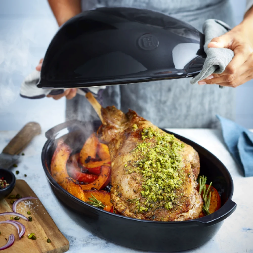 Emile Henry 4.5 Qt. Large Roaster | Charcoal 4 Emile Henry 4.5 Qt. Large Roaster | Charcoal - Image 2