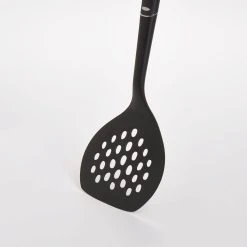 OXO Nylon Round Turner -Cuisinart Shop gg 1190200 3