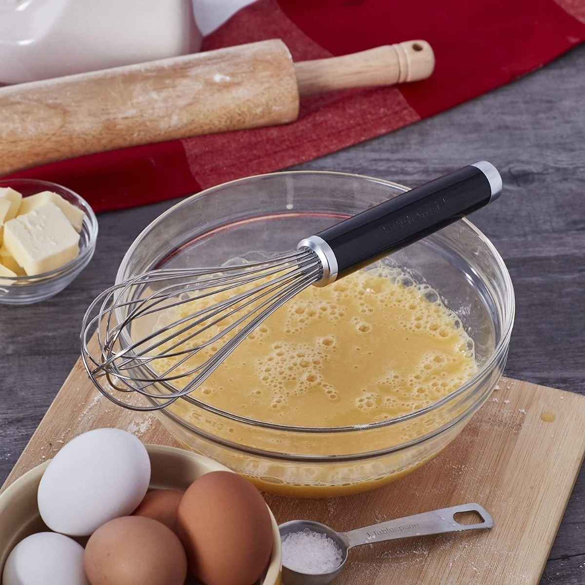 KitchenAid Non-Electrics KitchenAid Classic Utility Whisk | Black 6 KitchenAid Non-Electrics KitchenAid Classic Utility Whisk | Black - Image 4