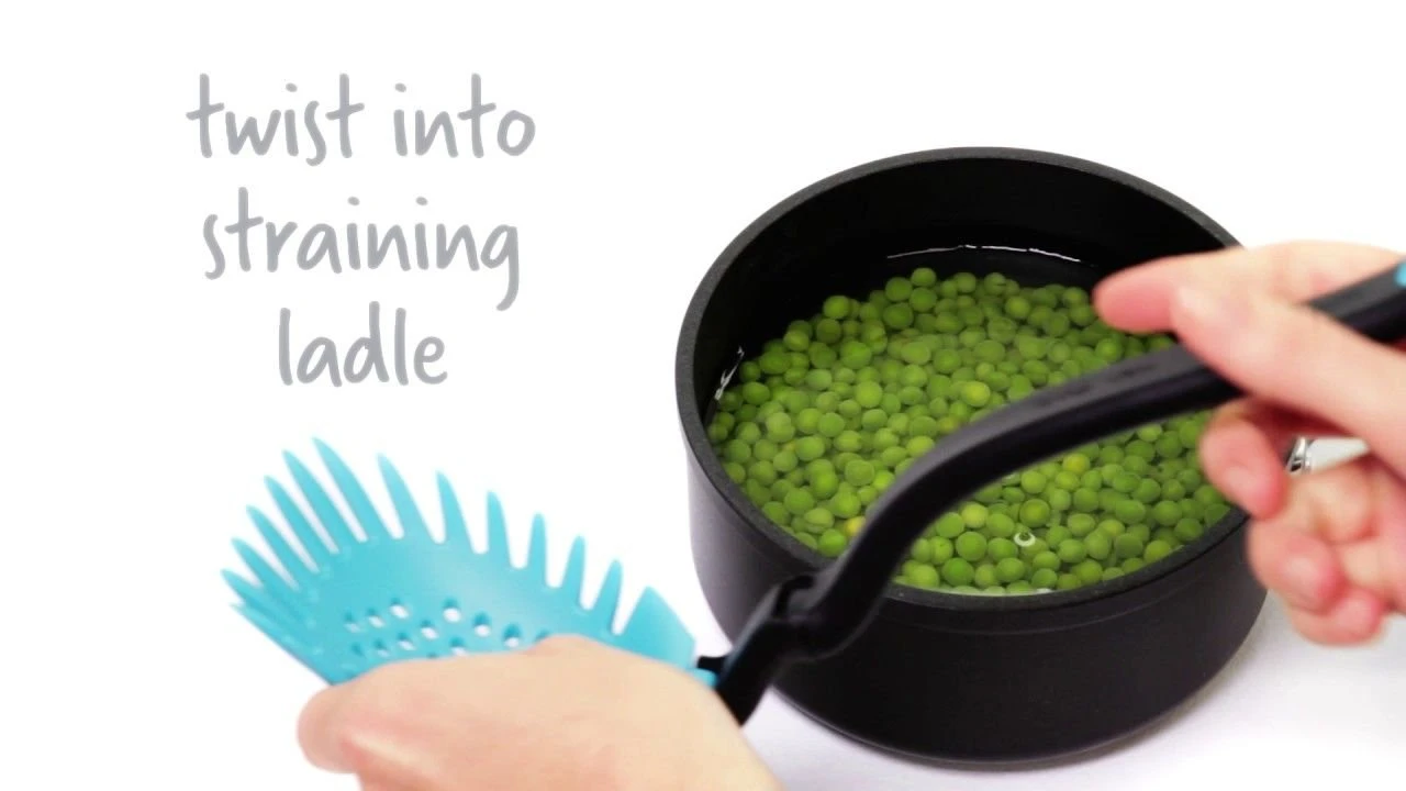 Dreamfarm Holey Spadle Slotted Spoon/Ladle | Dreamfarm Blue 9 Dreamfarm Holey Spadle Slotted Spoon/Ladle | Dreamfarm Blue - Image 7