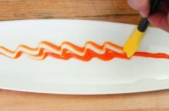 Mercer Culinary Mercer Silicone Plating Brush - Saw Tooth 7 Mercer Culinary Mercer Silicone Plating Brush - Saw Tooth -Cuisinart Shop mercer plating tools m35603 image 03