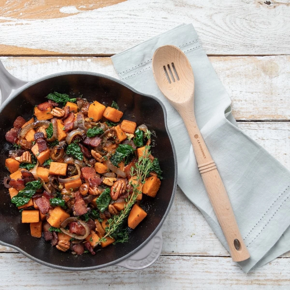 Le Creuset Revolution® Wooden Slotted Spoon 4 Le Creuset Revolution® Wooden Slotted Spoon - Image 2