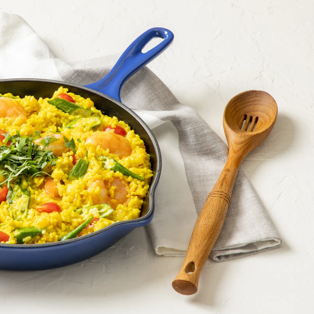 KitchenAid Non-Electrics KitchenAid Classic Slotted Spoon | Black 4 KitchenAid Non-Electrics KitchenAid Classic Slotted Spoon | Black - Image 2